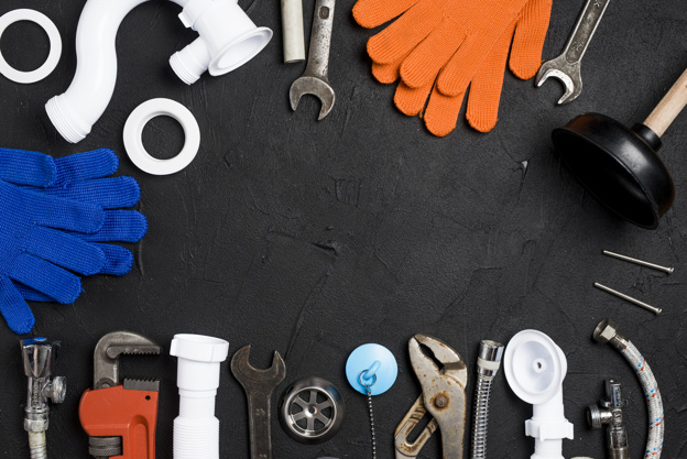 5 plumbing tools each home should have