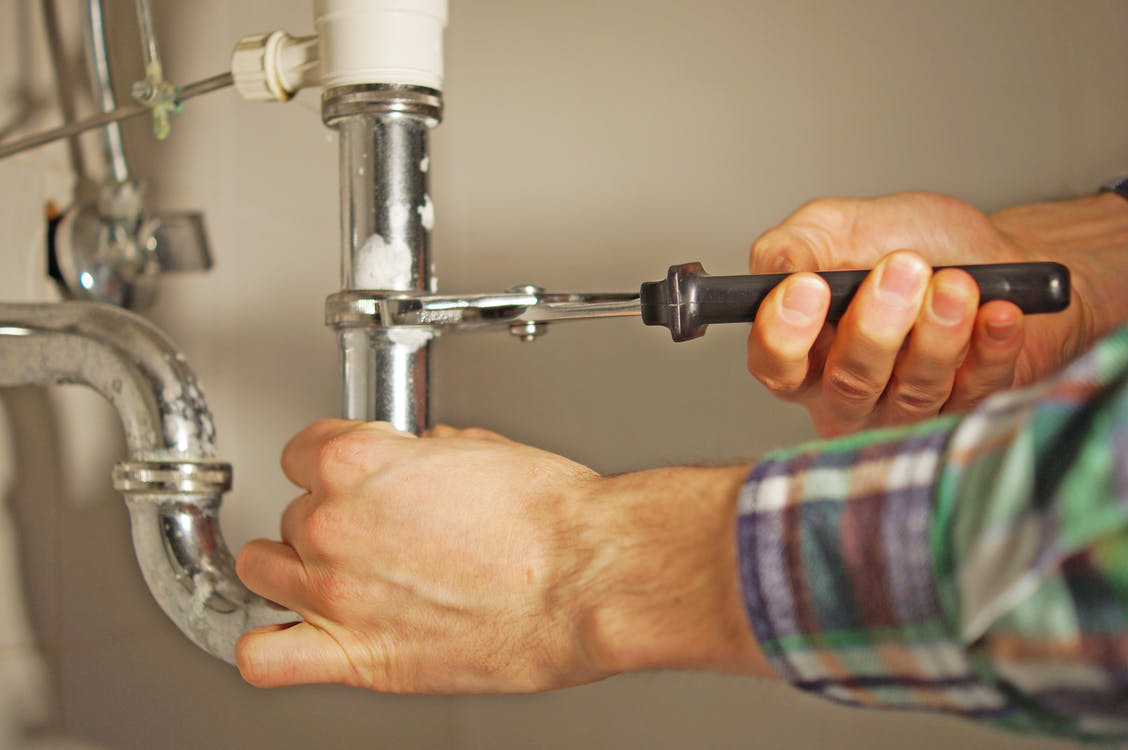 3 Common Causes of Low Water Pressure